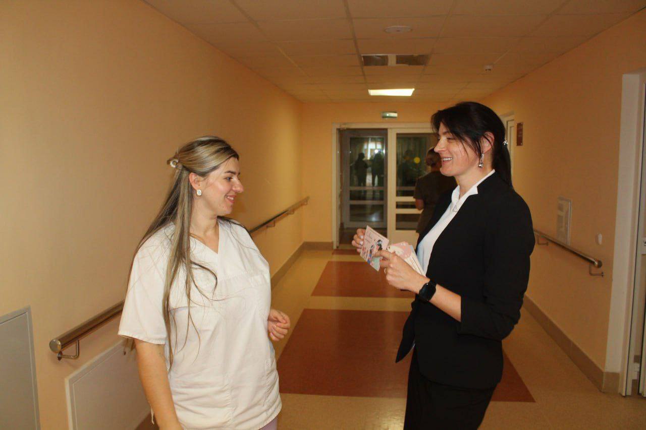 photo 5445144364205603465 y