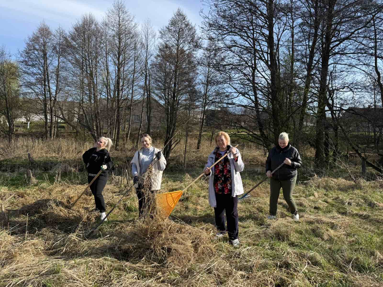 0 04 05 187e0fa2fcb68bef8ac7c8a80bf92a375b1799ec630d2e46c41337f344c873cc 477f4db6e6a49e31