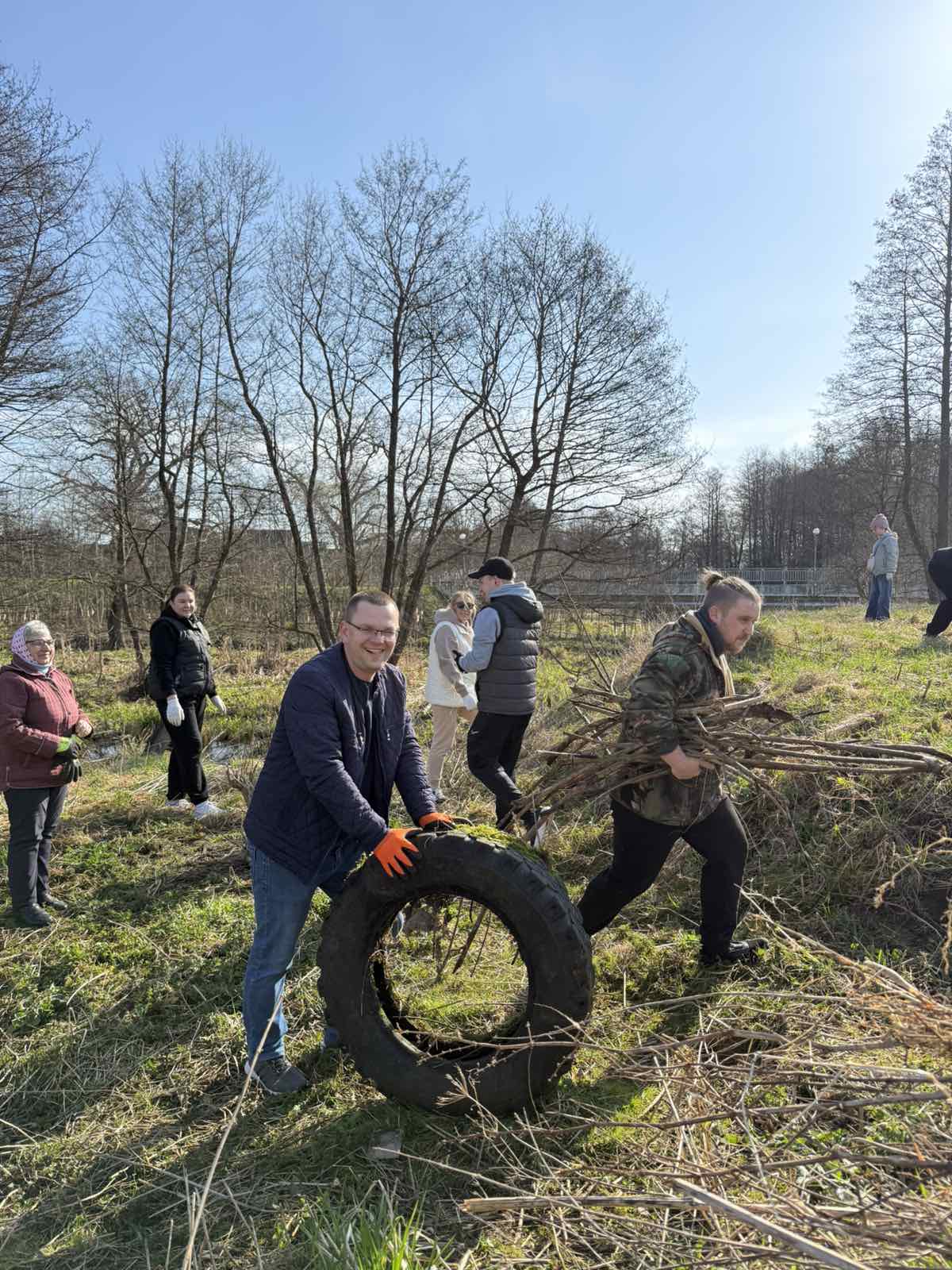 0 04 05 f962ae2b6b11c2cfd92dac16e9df574aa7b94d532f8d71af256999532c85a11a c1da67380ea917b